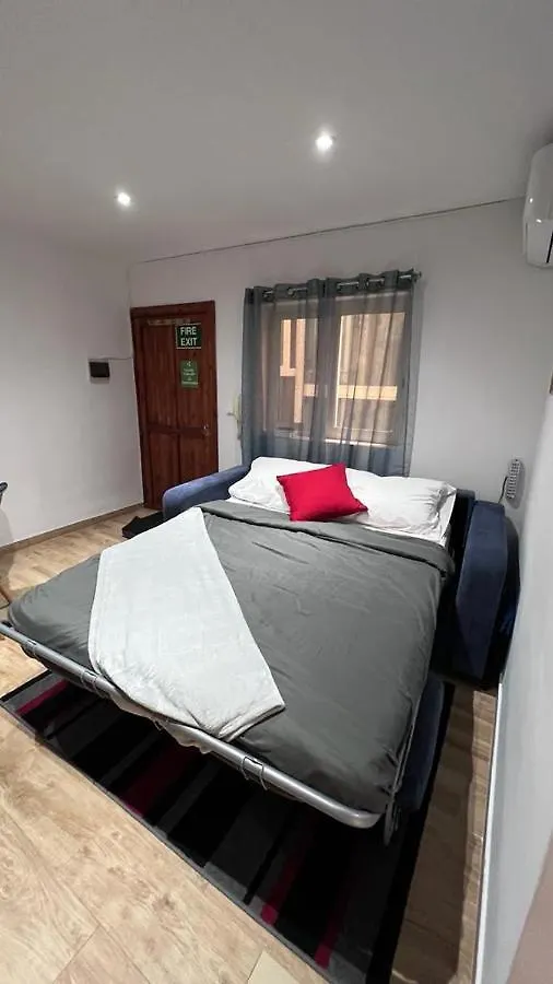 Flat In Valletta 0*,